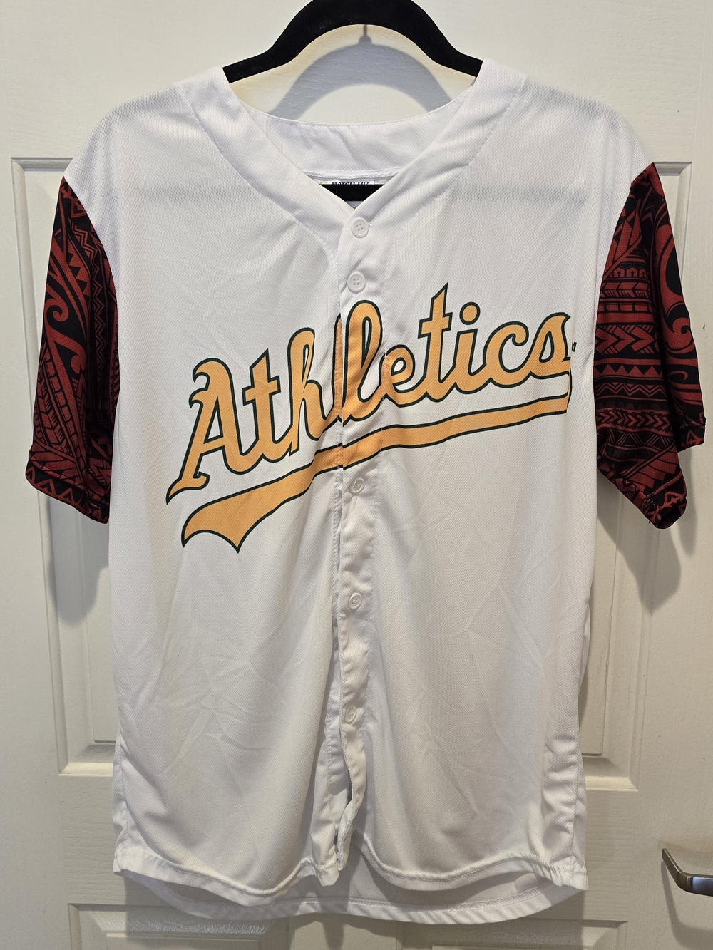 Oakland Athletics A’s Baseball Jersey Medium Tribal Sleeve White Button Up